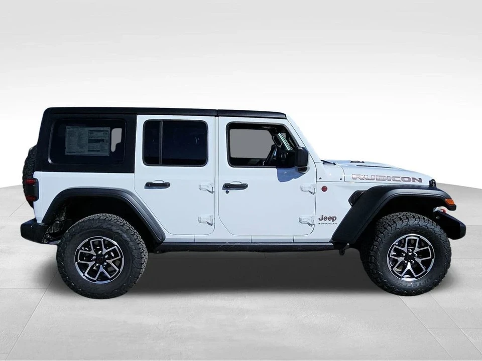 2025 Jeep JL Wrangler - Image 12 of 21