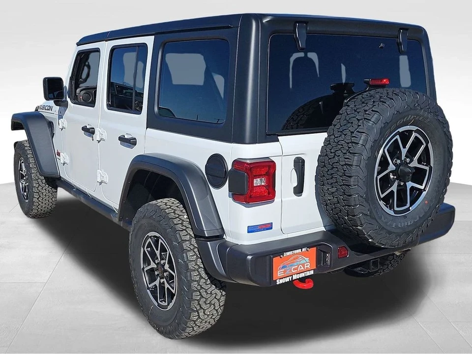 2025 Jeep JL Wrangler - Image 15 of 21