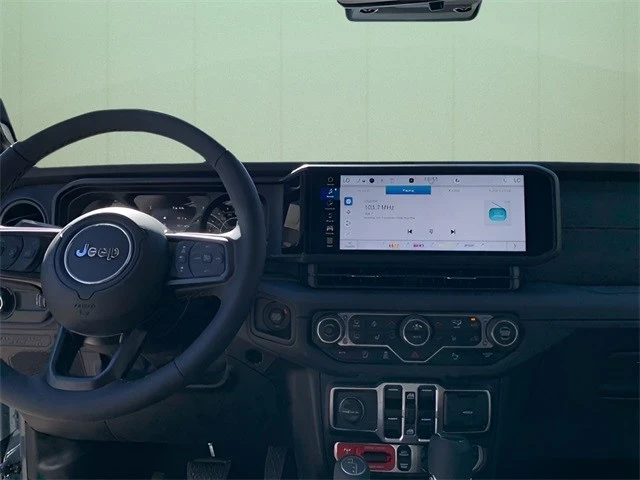 2025 Jeep JL Wrangler - Image 20 of 21