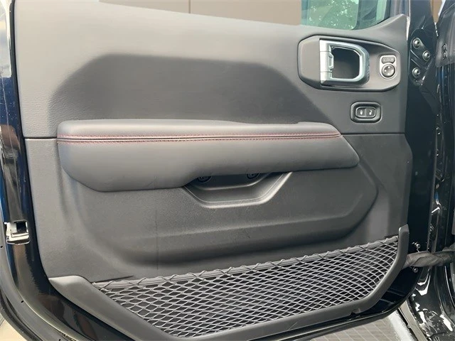 2025 Jeep JL Wrangler - Image 16 of 21