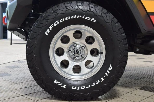 2025 Jeep JL Wrangler - Image 29 of 31