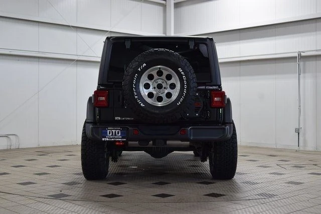 2025 Jeep JL Wrangler - Image 6 of 31