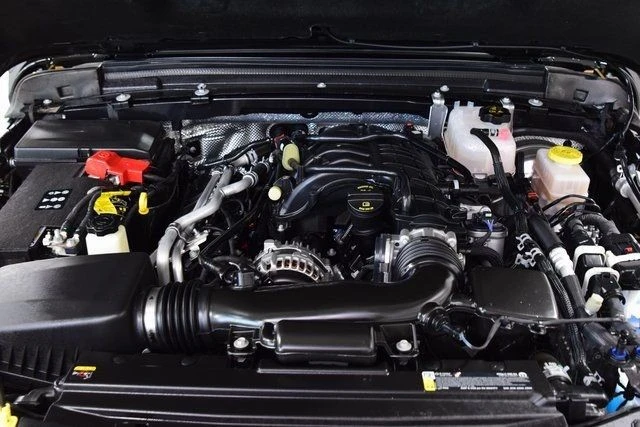 2025 Jeep JL Wrangler - Image 31 of 31