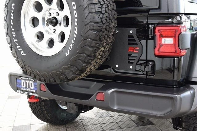 2025 Jeep JL Wrangler - Image 22 of 31