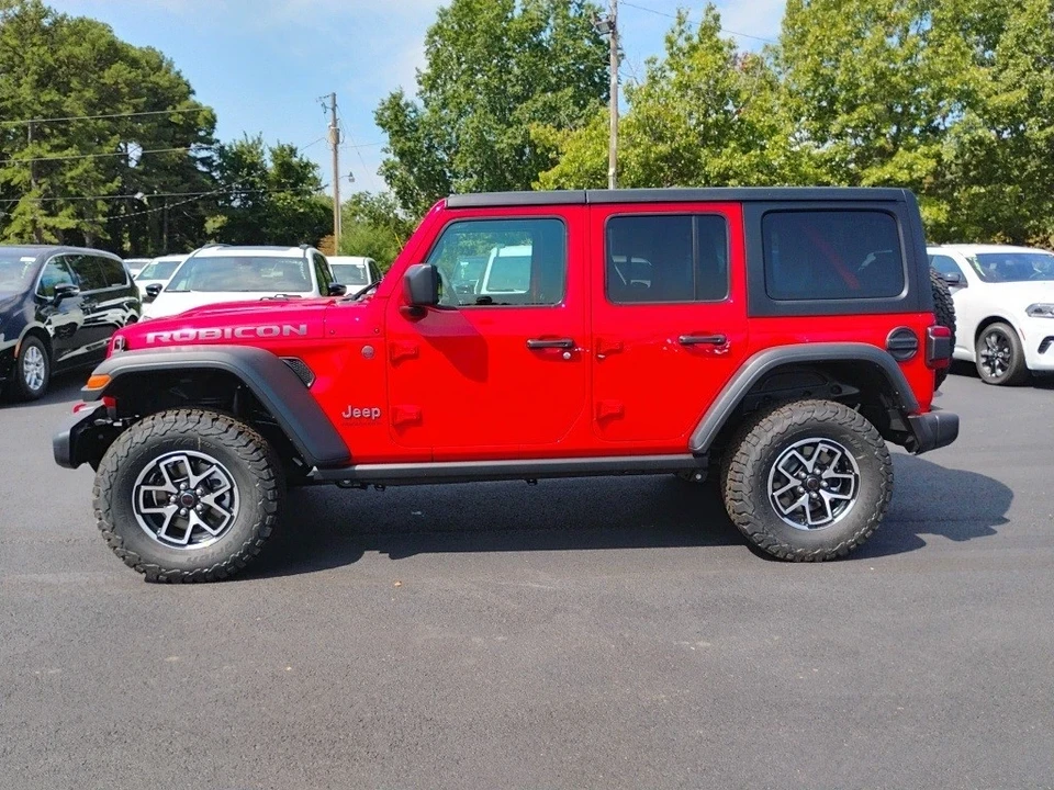 2025 Jeep JL Wrangler - Image 8 of 12