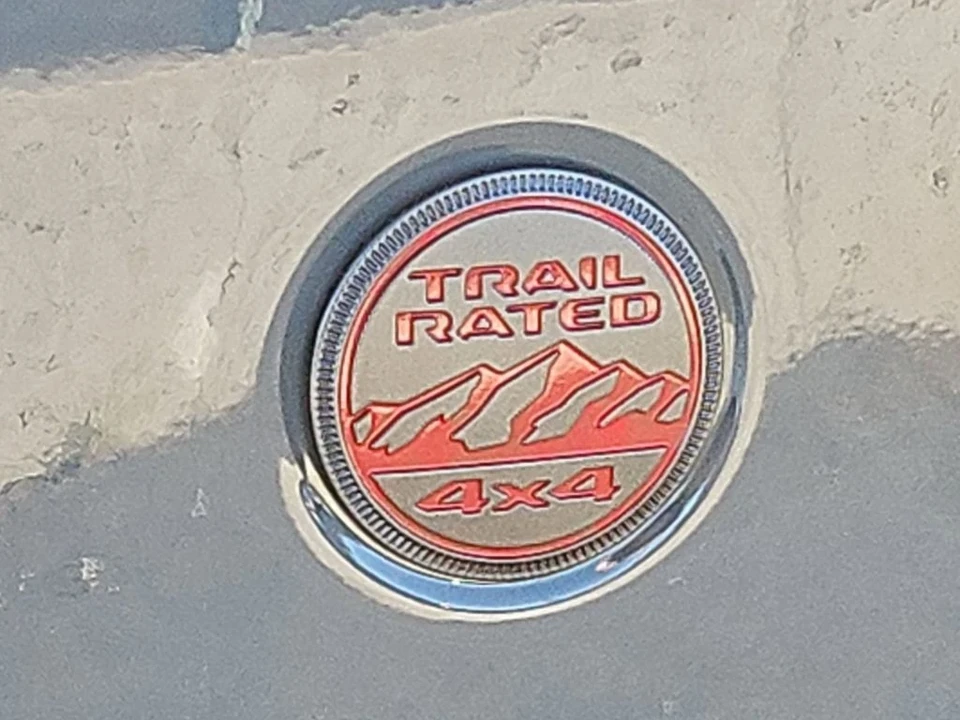 2025 Jeep JL Wrangler - Image 19 of 21