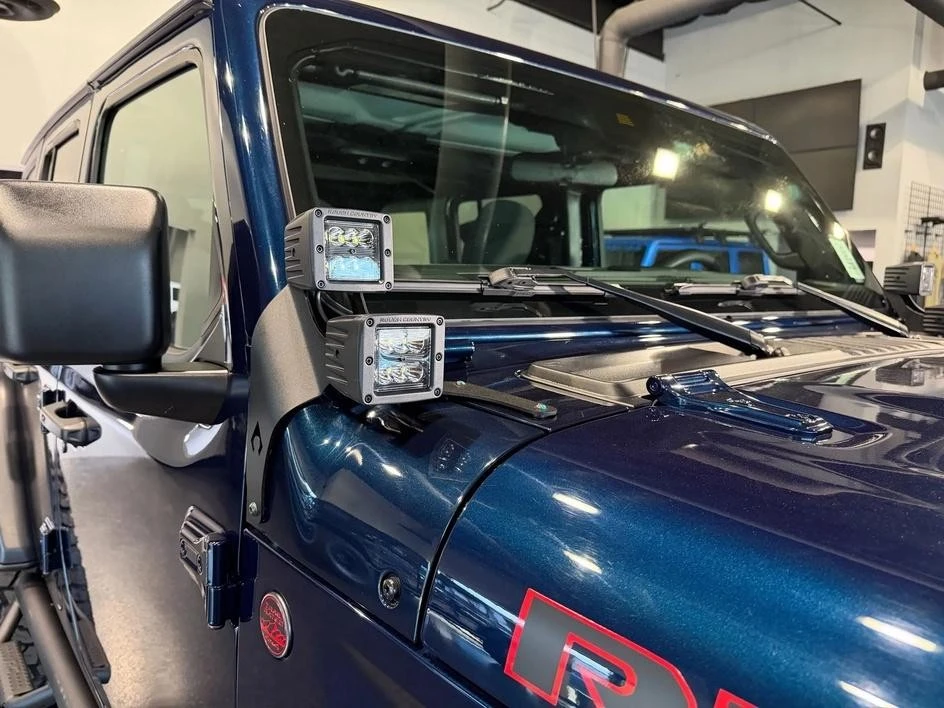 2025 Jeep JL Wrangler - Image 29 of 31