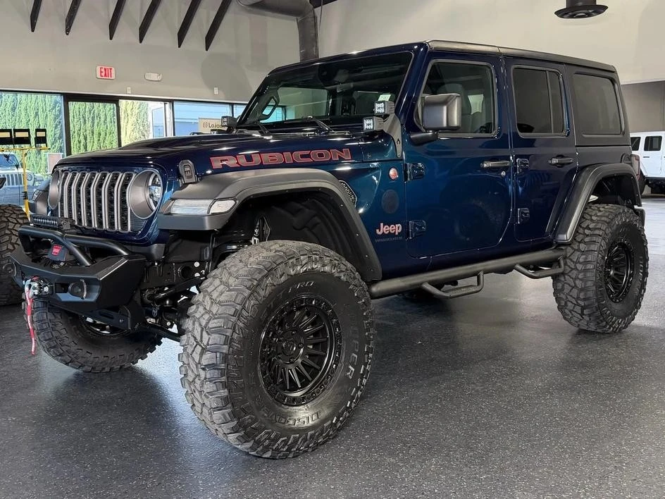 2025 Jeep JL Wrangler - Image 6 of 31