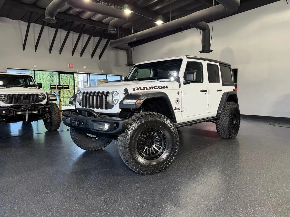 2025 Jeep JL Wrangler - Image 29 of 29