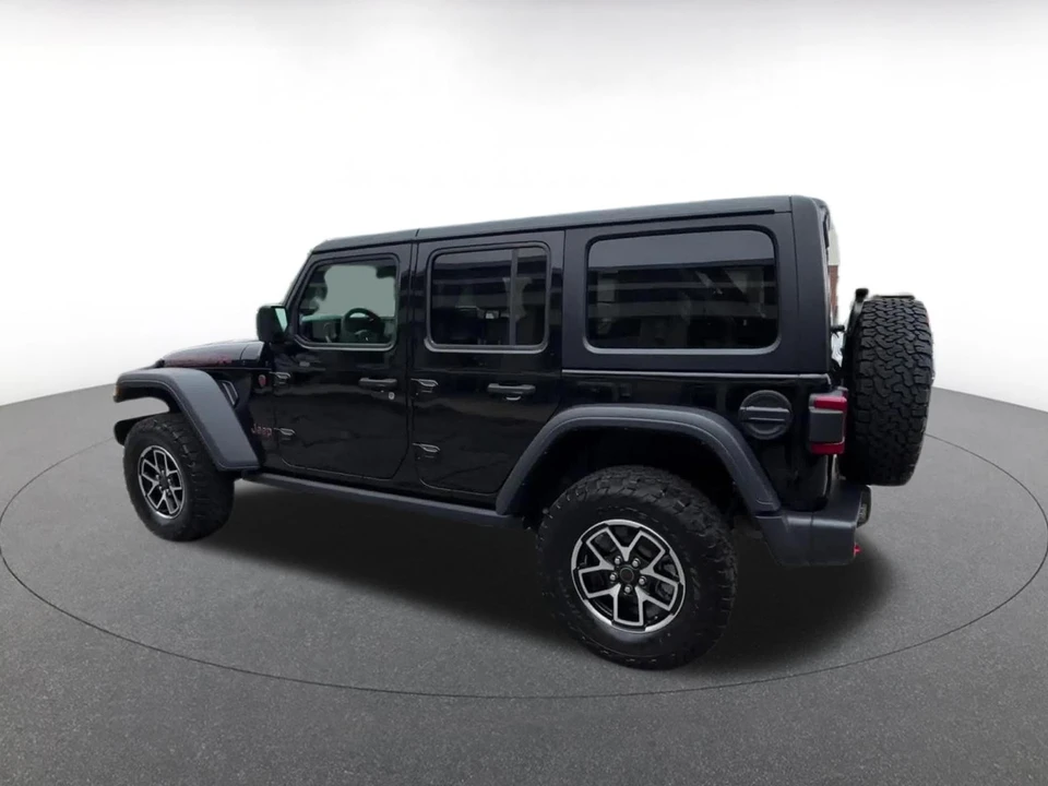 2025 Jeep - Image 9 of 31
