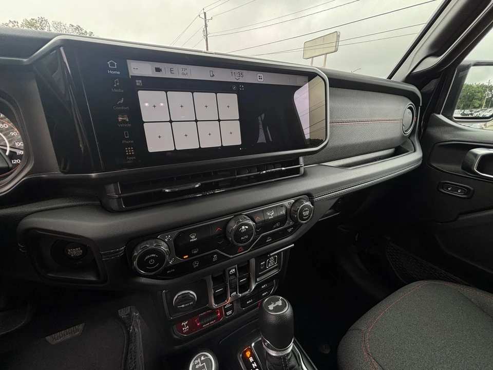 2025 Jeep - Image 18 of 31