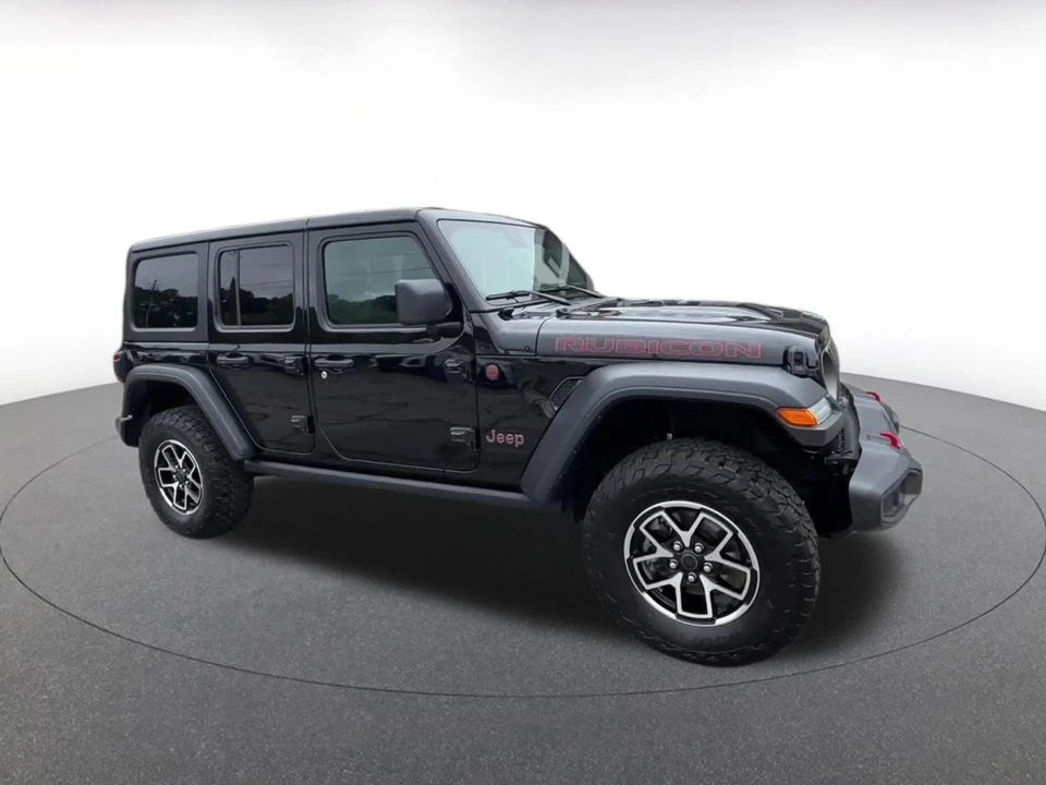 2025 Jeep - Image 2 of 31