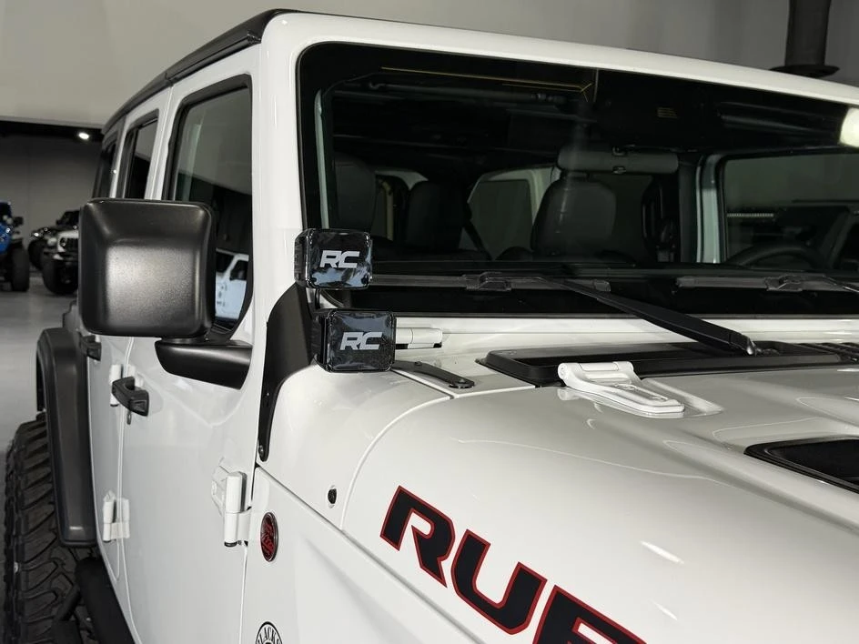 2025 Jeep JL Wrangler - Image 30 of 31