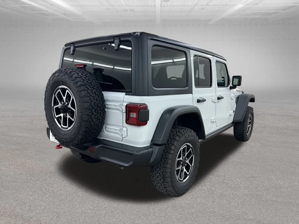2025 Jeep JL Wrangler - Image 11 of 12