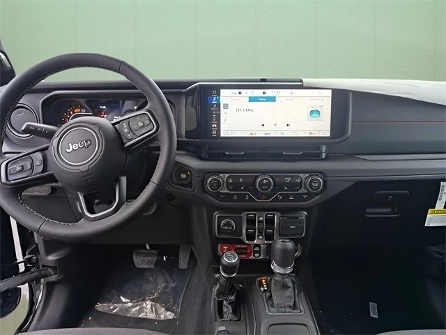2025 Jeep JL Wrangler - Image 20 of 21