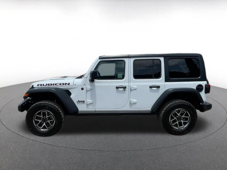 2025 Jeep JL Wrangler - Image 9 of 31