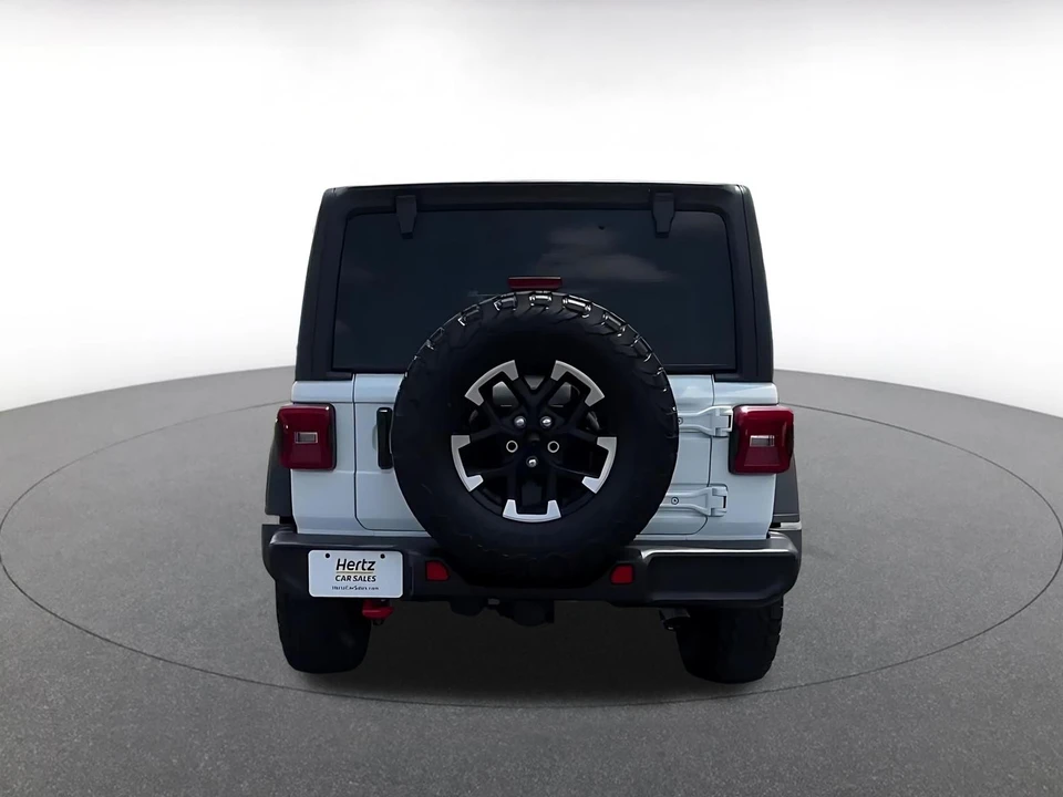 2025 Jeep JL Wrangler - Image 12 of 31