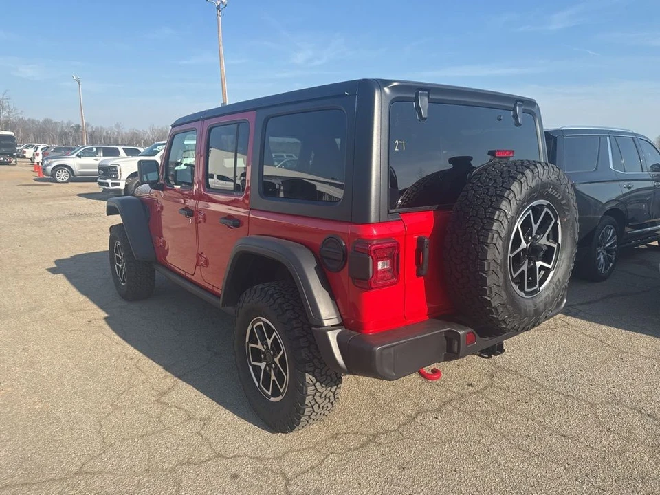 2025 Jeep JL Wrangler - Image 2 of 7
