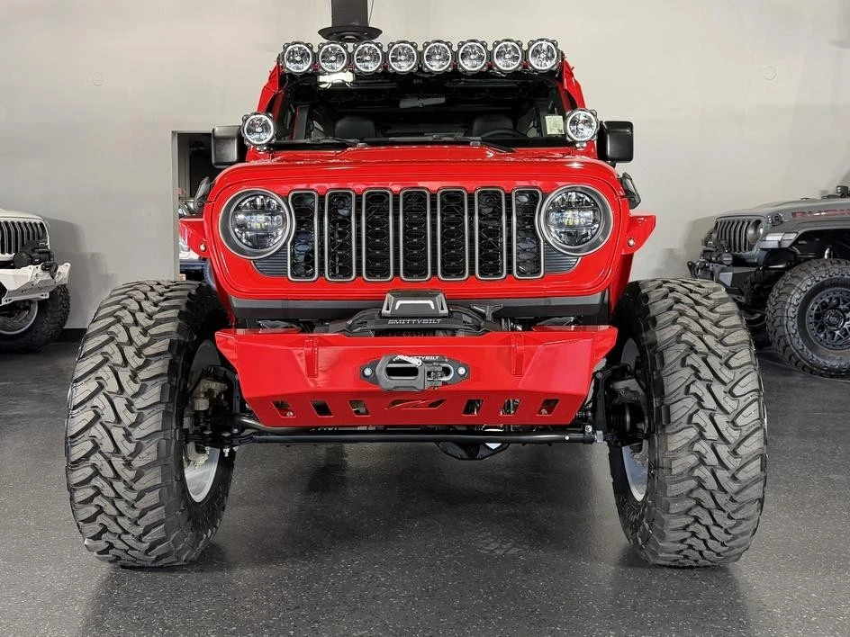 2025 Jeep JL Wrangler - Image 3 of 31