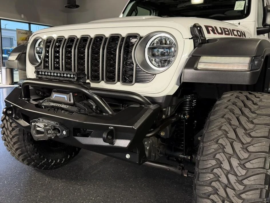 2025 Jeep JL Wrangler - Image 5 of 30