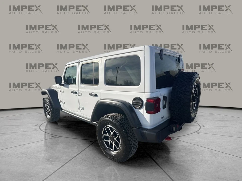 2025 Jeep JL Wrangler - Image 3 of 12