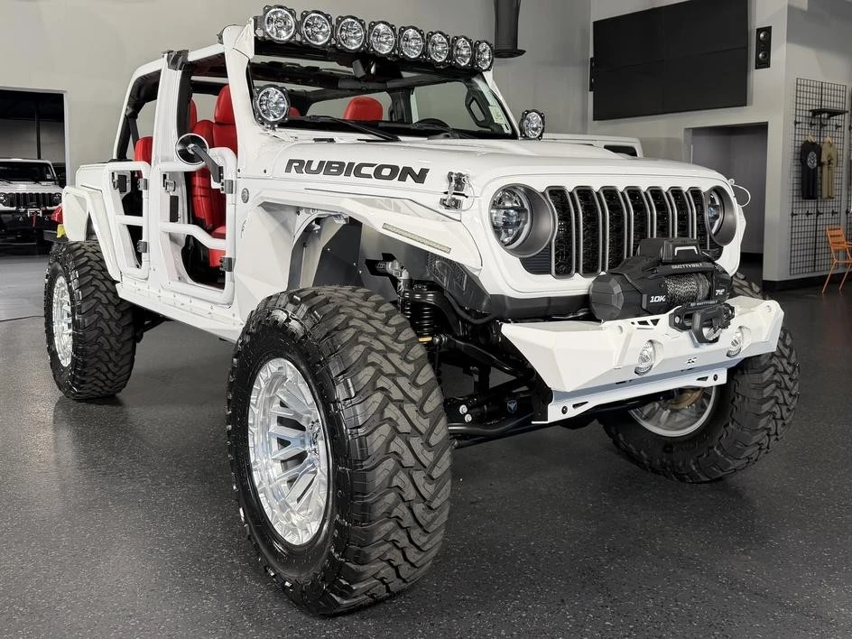2025 Jeep JL Wrangler - Image 14 of 31