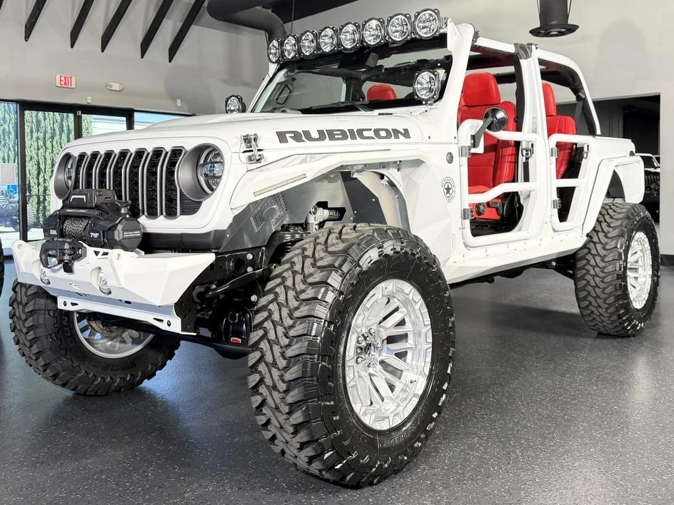 2025 Jeep JL Wrangler - Image 16 of 31