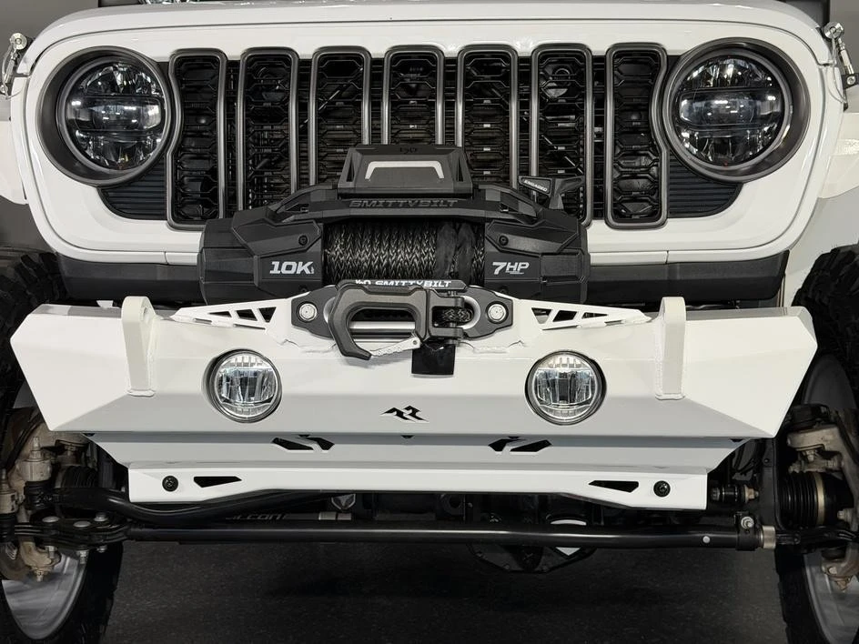 2025 Jeep JL Wrangler - Image 4 of 31