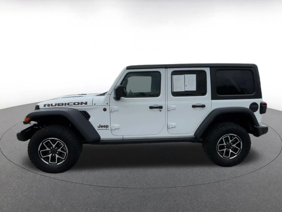 2025 Jeep JL Wrangler - Image 9 of 31