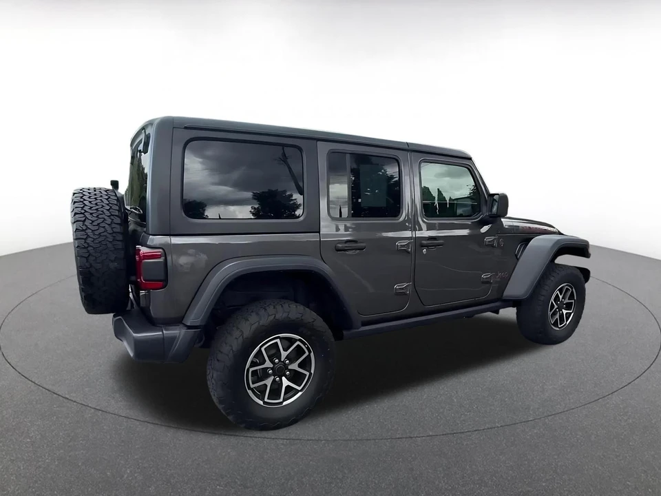 2025 Jeep - Image 13 of 31