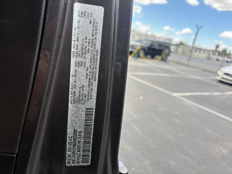 2025 Jeep - Image 25 of 31