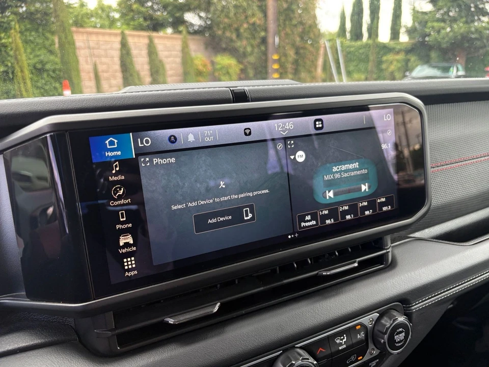 2025 Jeep - Image 18 of 31