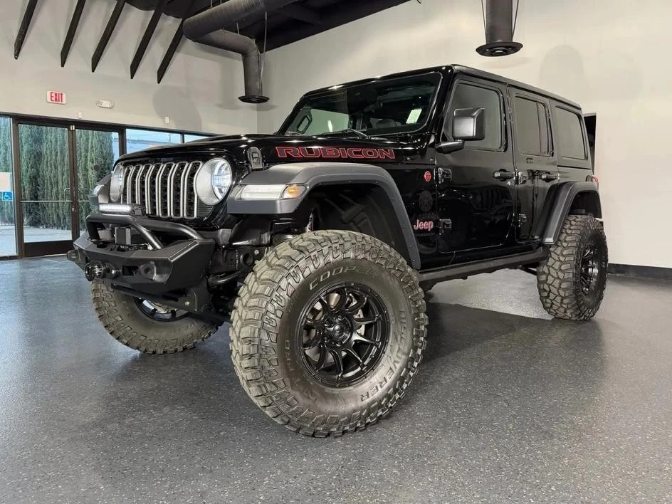 2025 Jeep JL Wrangler - Image 29 of 29