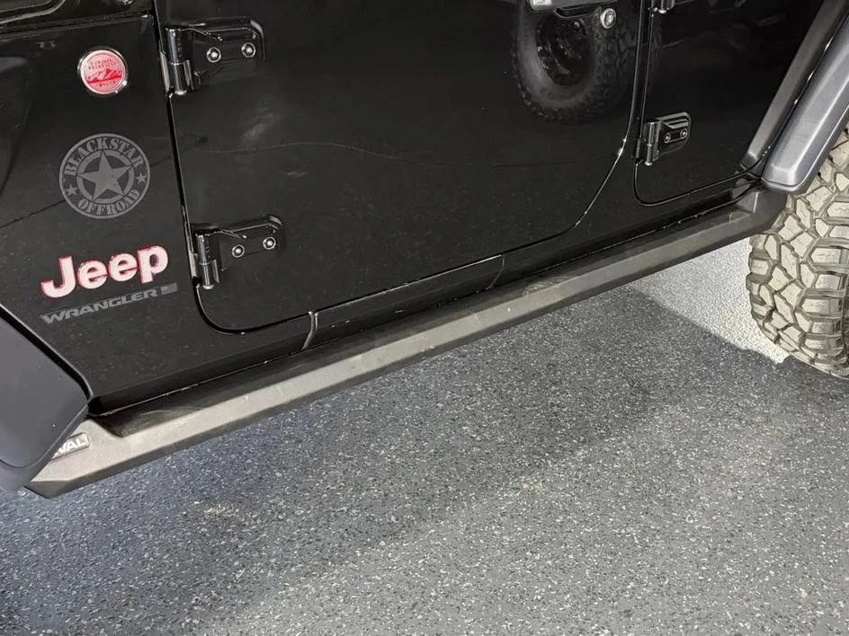 2025 Jeep JL Wrangler - Image 6 of 29