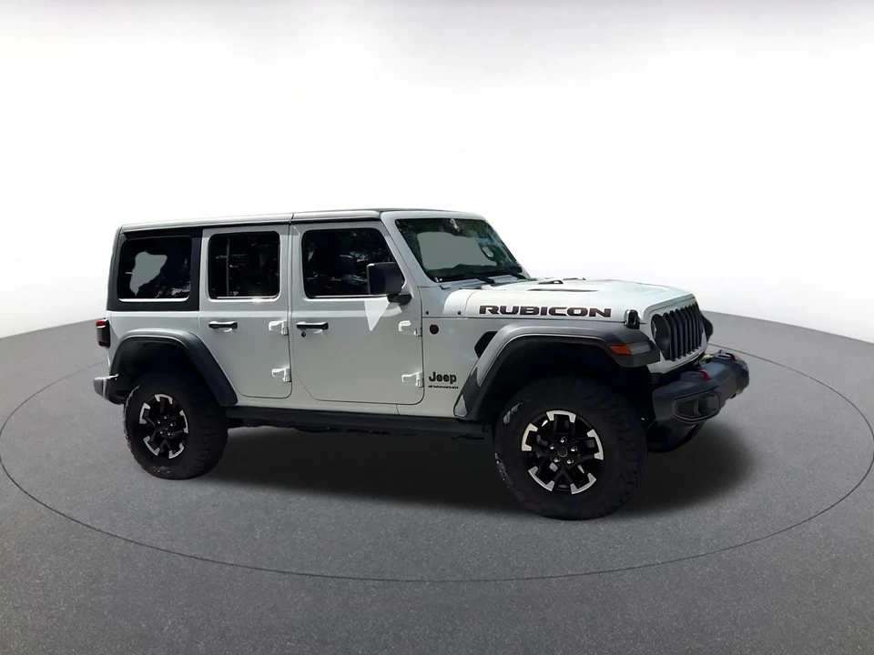 2025 Jeep JL Wrangler - Image 2 of 31