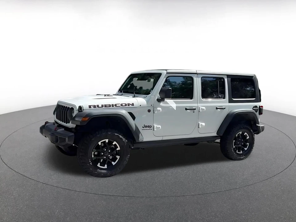 2025 Jeep JL Wrangler - Image 9 of 31
