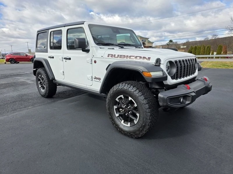 2025 Jeep JL Wrangler - Image 20 of 21