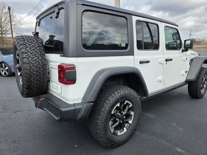 2025 Jeep JL Wrangler - Image 6 of 21