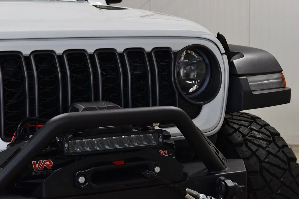 2025 Jeep JL Wrangler - Image 9 of 31