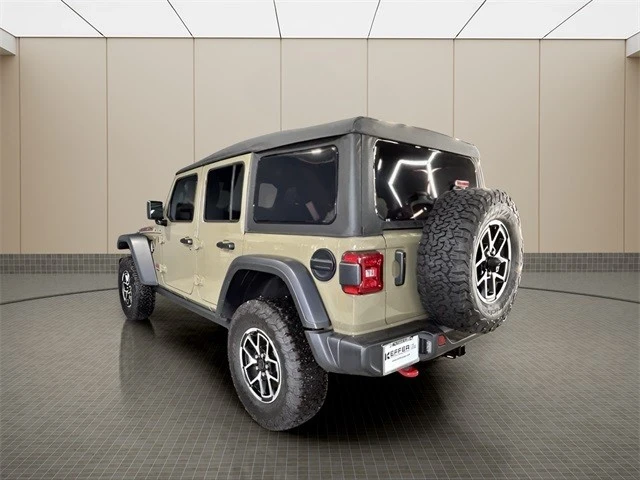 2025 Jeep JL Wrangler - Image 3 of 21