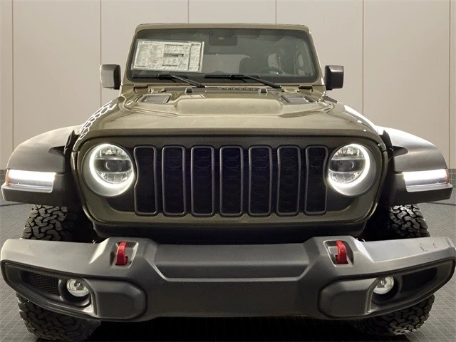 2025 Jeep JL Wrangler - Image 8 of 21