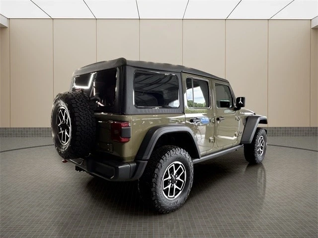 2025 Jeep JL Wrangler - Image 5 of 21