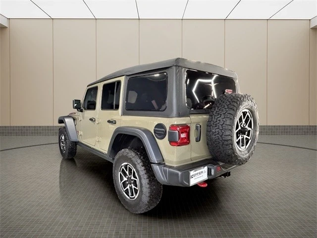 2025 Jeep JL Wrangler - Image 3 of 21