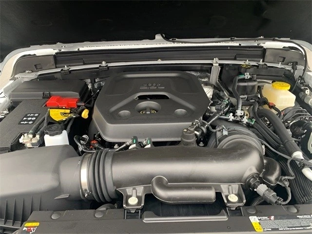 2025 Jeep JL Wrangler - Image 14 of 21