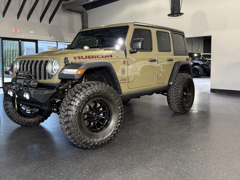 2025 Jeep JL Wrangler - Image 30 of 30