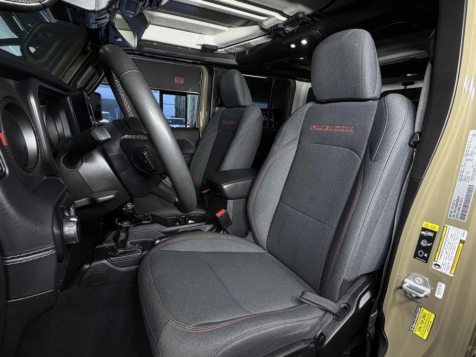 2025 Jeep JL Wrangler - Image 14 of 30
