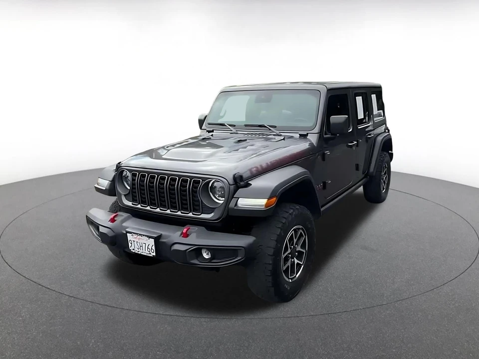 2025 Jeep JL Wrangler - Image 7 of 31
