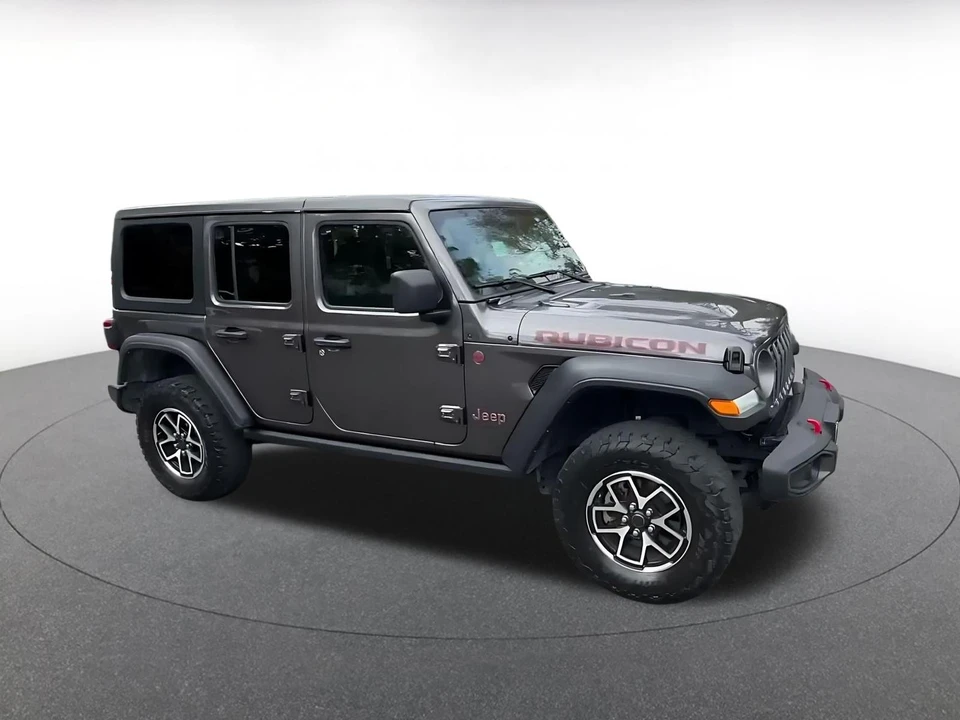 2025 Jeep JL Wrangler - Image 2 of 31