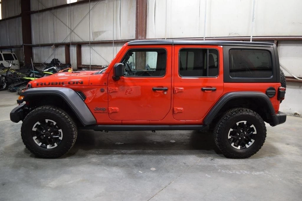 2025 Jeep JL Wrangler - Image 4 of 31