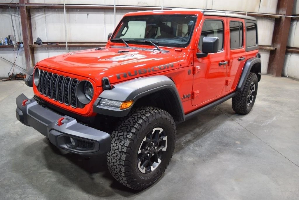 2025 Jeep JL Wrangler - Image 3 of 31